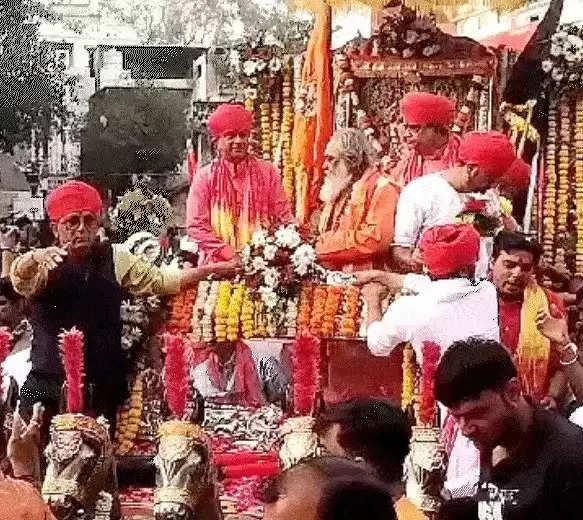 अहमदाबाद स्थापना दिवस पर 614 वर्ष बाद निकली देवी भद्रकाली की शाेभायात्रा