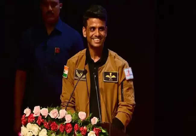 एस्ट्रोनॉट शुभांशु शुक्ला का लखनऊ दौरा: परिवार के साथ बिताए खास पल