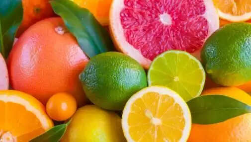 सर्दियों में सेहत का ख्याल रखने के लिए खट्टे फलों का सेवन करें