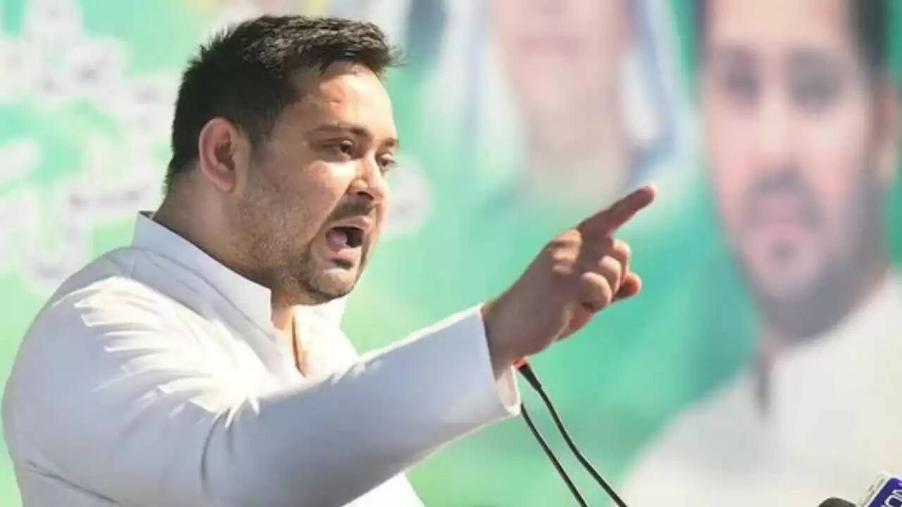 तेजस्वी यादव का बड़ा बयान: महागठबंधन में मुख्यमंत्री पद के लिए हैं दावेदार