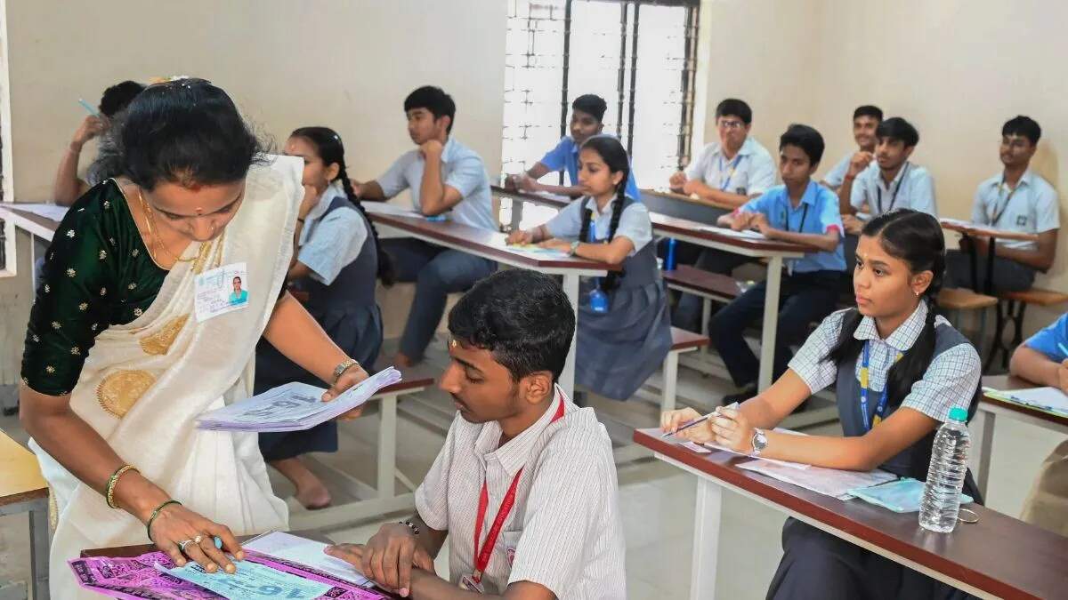 हरियाणा में स्कूलों में प्रवेश उत्सव की तैयारी, मेगा PTM का आयोजन