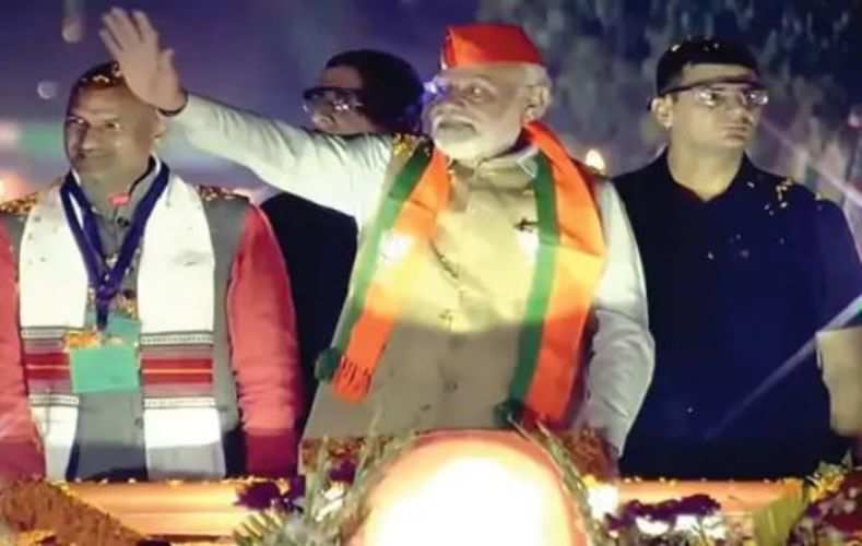 प्रधानमंत्री नरेन्द्र मोदी ने जयपुर में किया रोड शो
