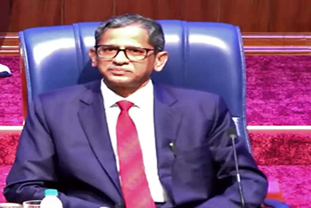 पूर्व चीफ जस्टिस एनवी रमना का बड़ा खुलासा: न्यायपालिका पर दबाव