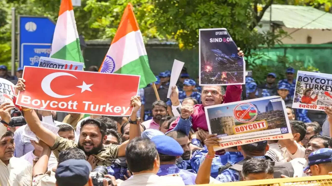भारत के 'बॉयकॉट तुर्की' अभियान का तुर्की पर गहरा असर, पर्यटकों की संख्या में भारी गिरावट