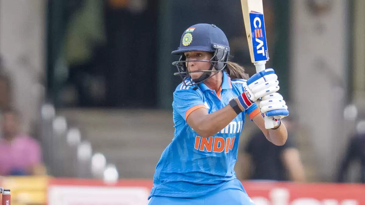 इंग्लैंड के खिलाफ 5 T20I सीरीज के लिए टीम इंडिया का ऐलान, हरमनप्रीत कौर बनीं कप्तान