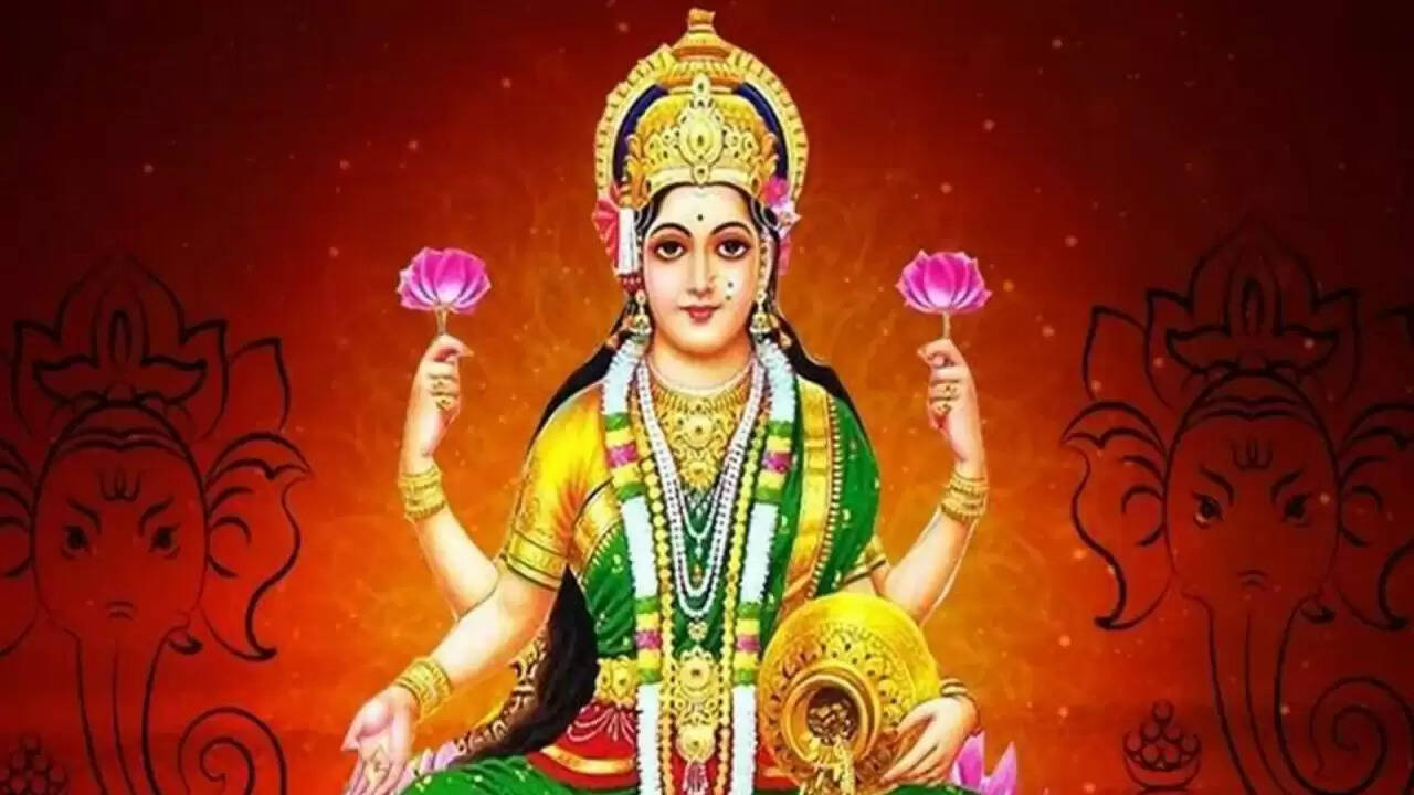 शाम के समय कौन से काम नहीं करने चाहिए? जानें माता लक्ष्मी की नाराज़गी से बचने के उपाय