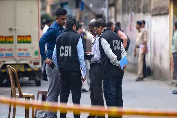 शुभेंदु सरकार ने पश्चिम बंगाल में CBI को दी जांच की अनुमति