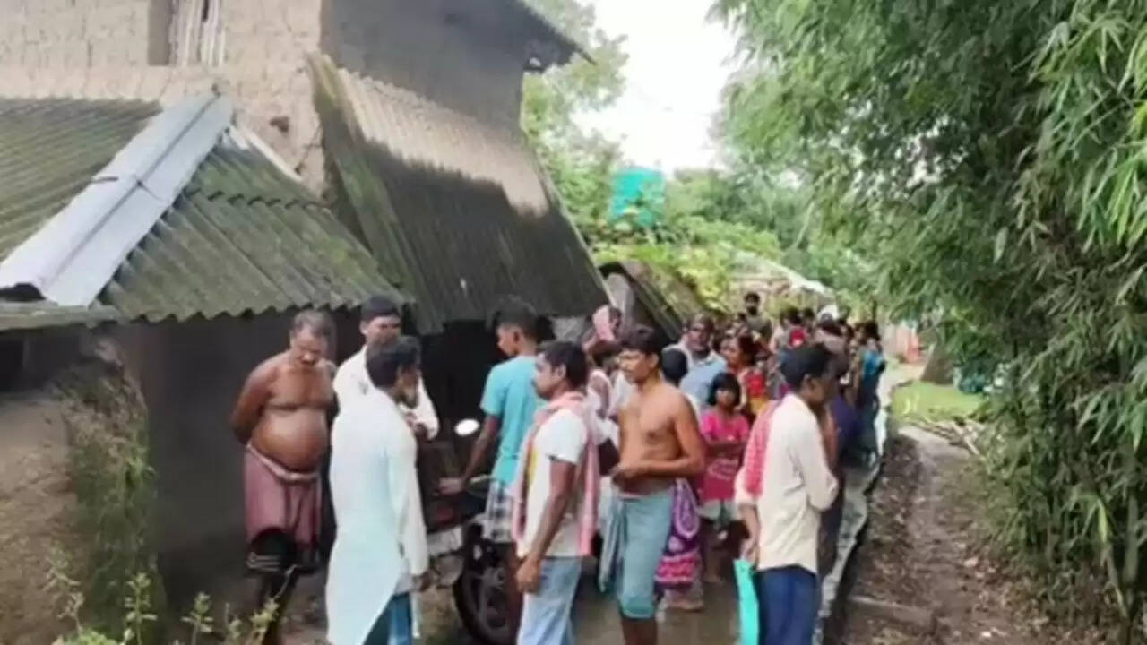 पश्चिम बंगाल में महिला ने प्रेमी के साथ मिलकर पति की हत्या की