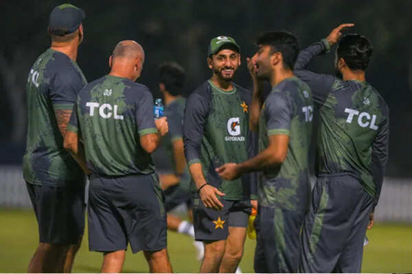 पाकिस्तान ने श्रीलंका के खिलाफ टी20 सीरीज के लिए टीम की घोषणा की
