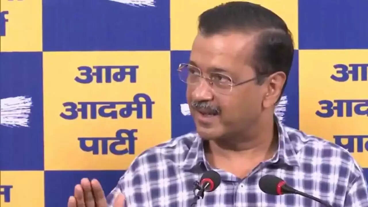 अरविंद केजरीवाल का भाजपा पर हमला: क्या 25 साल बाद भी नहीं बदली राजनीति?