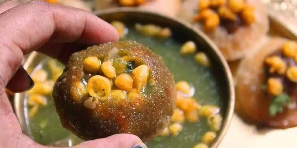 गोलगप्पे: स्वादिष्ट और स्वास्थ्यवर्धक या हानिकारक?