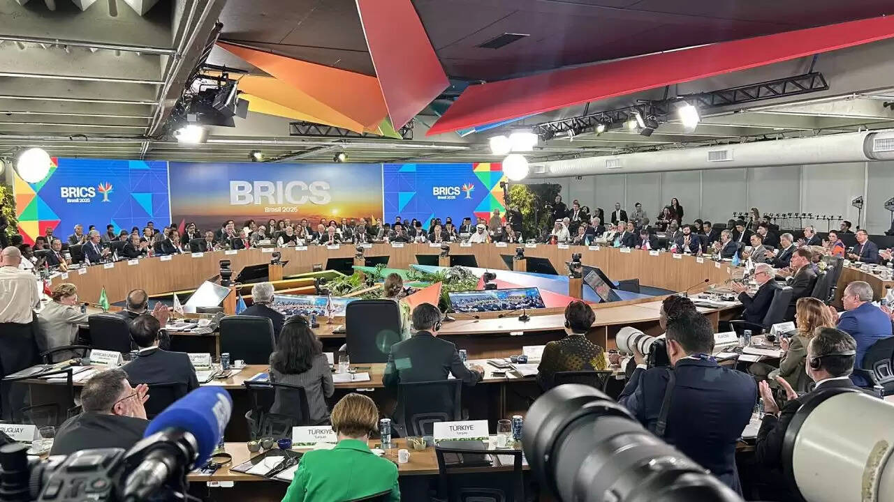 BRICS का ईरान-इजराइल संघर्ष पर सख्त बयान, टैरिफ मुद्दे पर उठाए सवाल
