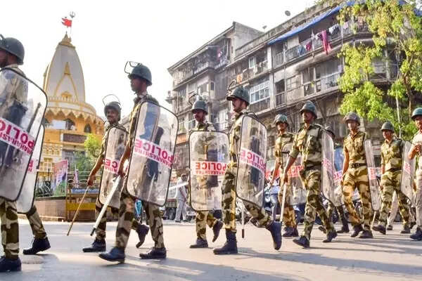 मुंबई में आतंकवादी हमले की धमकी से सुरक्षा एजेंसियों में हड़कंप