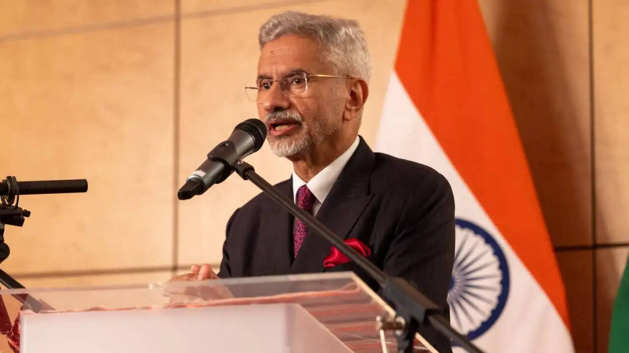 ईरान में बढ़ते तनाव के बीच भारत ने नागरिकों के लिए जारी की एडवाइजरी