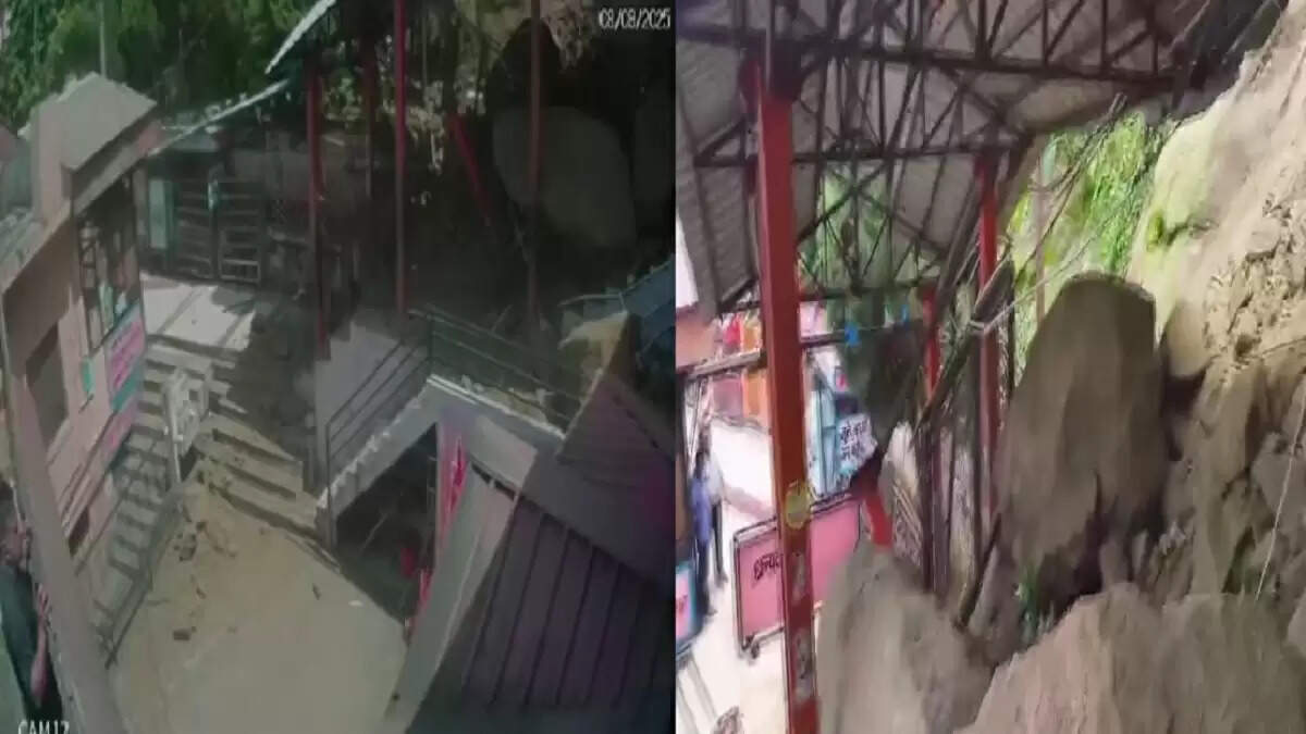 हिमाचल प्रदेश के बाबा बालक नाथ मंदिर में भूस्खलन, श्रद्धालुओं में अफरा-तफरी