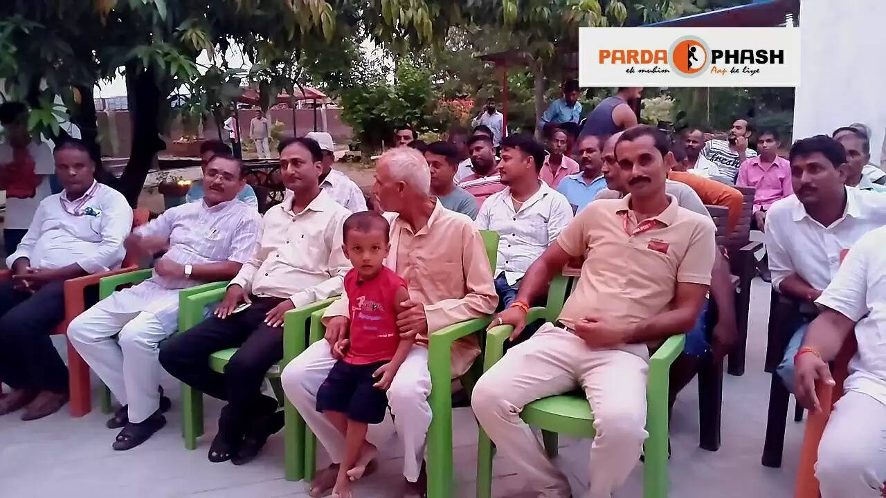 नौतनवा में आरसीसी लिंक मार्ग का उद्घाटन, नागरिकों में खुशी का माहौल
