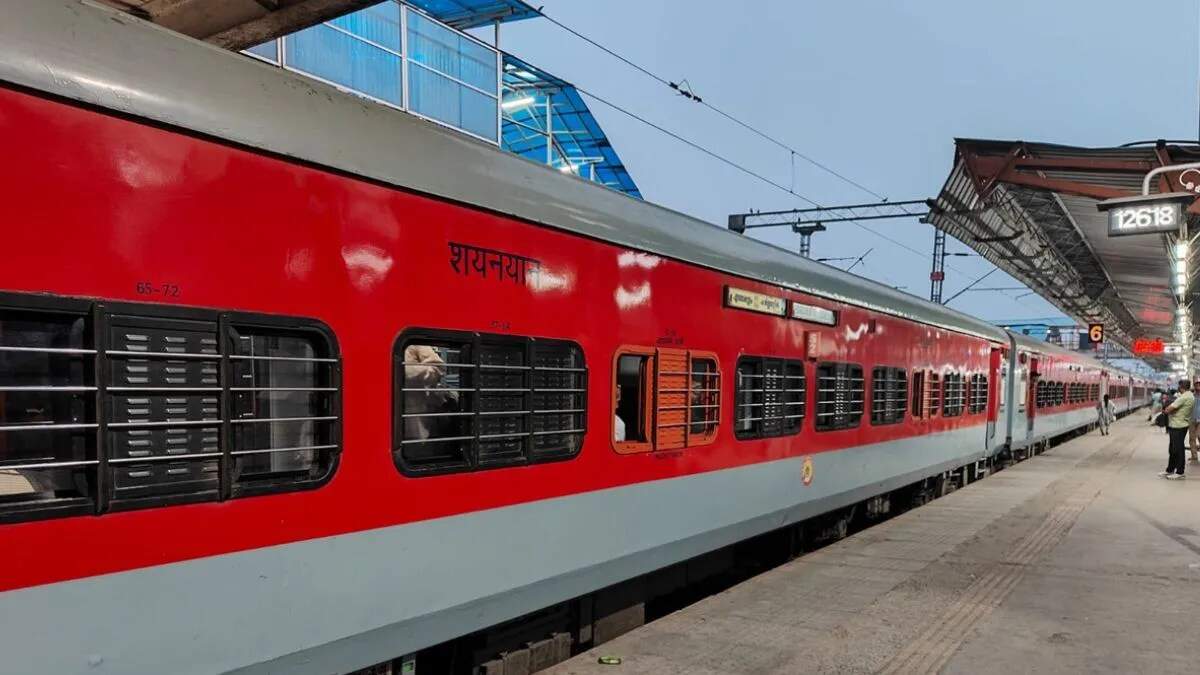 हिसार से काकीनाडा के लिए नई ट्रेन सेवा की शुरुआत