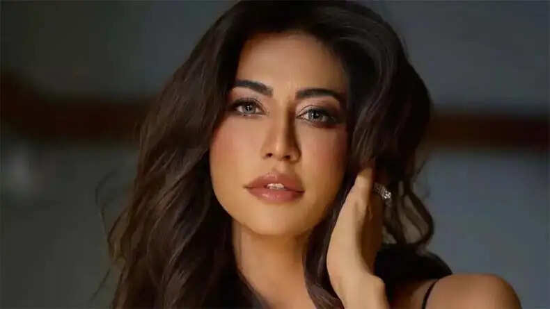 चित्रांगदा सिंह का ट्विटर अकाउंट हैक, फैंस से की अपील