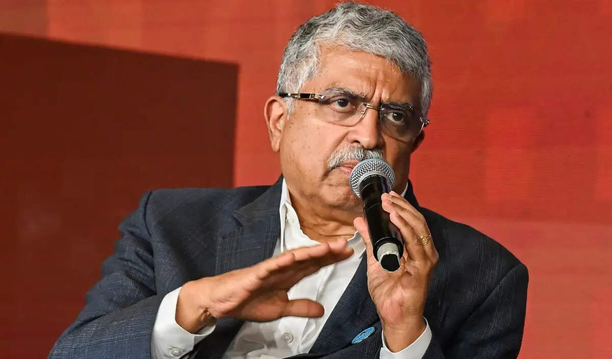 इन्फोसिस के चेयरमैन ने एआई के भविष्य पर की चर्चा