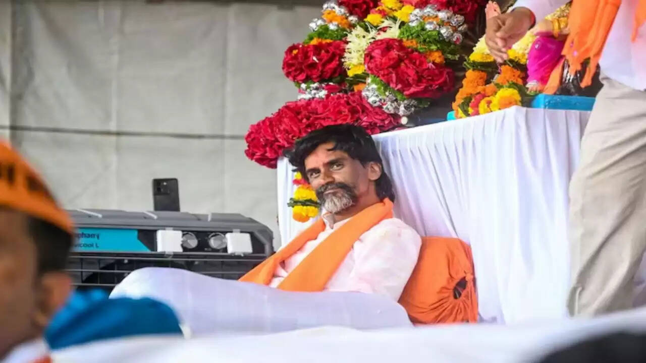 मराठा आरक्षण आंदोलन में बड़ी जीत: सरकार ने दी कुनबी जाति प्रमाण पत्र की मंजूरी