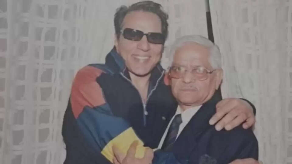 धर्मेंद्र के निधन से फगवाड़ा में शोक की लहर