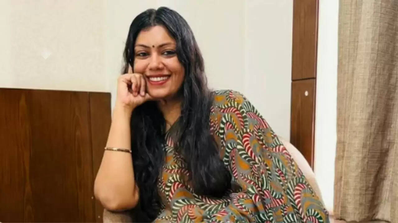 नोएडा में IAS मेधा रूपम की नई जिम्मेदारी: जानें उनके बारे में खास बातें