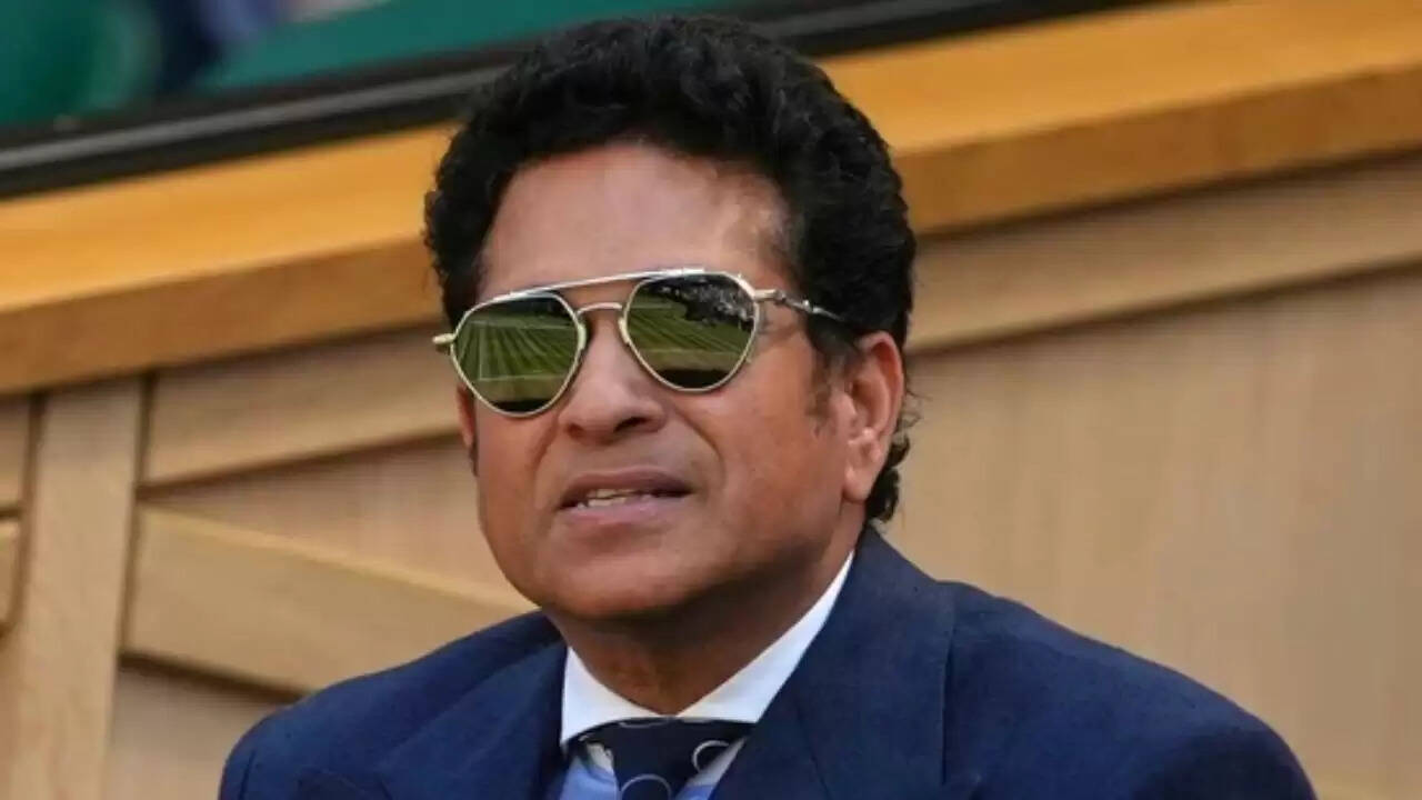 सचिन तेंदुलकर ने बीसीसीआई अध्यक्ष पद की दौड़ से खुद को बाहर किया