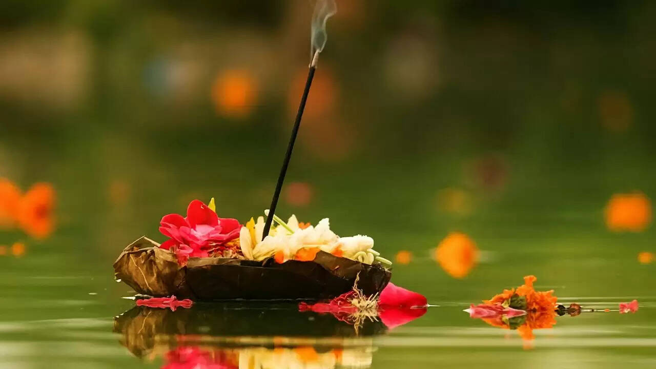 पितृ दोष: जानें इसके कारण और प्रभाव