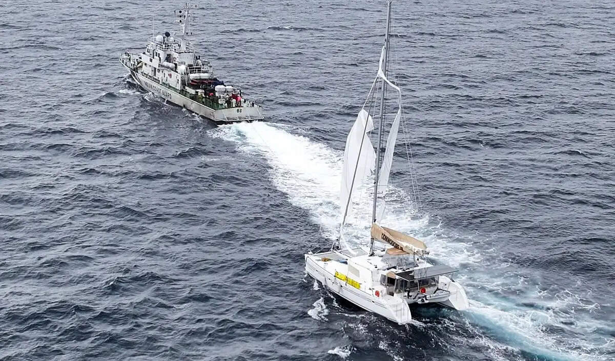 अंडमान सागर में नाव पलटने से 250 लोग लापता, रोहिंग्या शरणार्थियों की स्थिति गंभीर