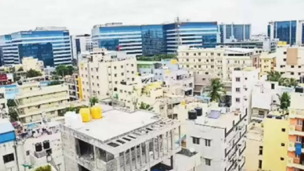 बेंगलुरु में PG व्यवसाय पर संकट: नए नियम और बढ़ते खर्च