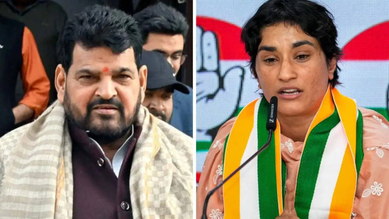 विनेश फोगाट और बृजभूषण शरण सिंह के बीच विवाद जारी