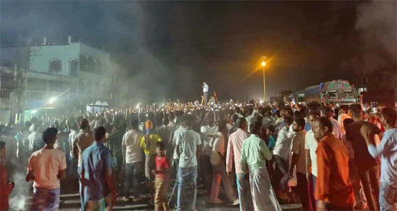 मालदा में विरोध प्रदर्शन: टीएमसी पार्षदों सहित छह पर एफआईआर दर्ज