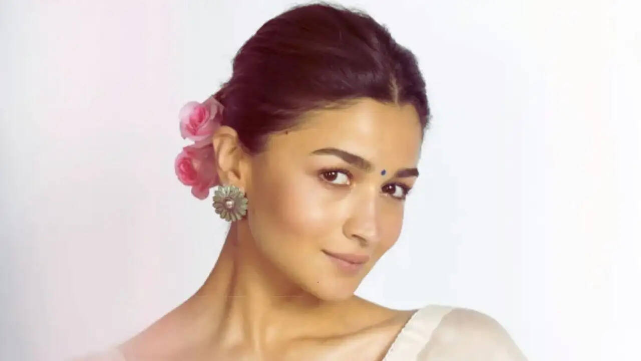 क्लीन गर्ल ब्यूटी ट्रेंड: कैसे पाएं नेचुरल और फ्रेश लुक?