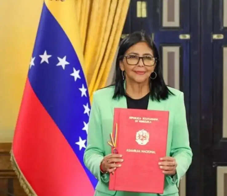 वेनेजुएला की कार्यवाहक राष्ट्रपति पर से अमेरिकी प्रतिबंध हटाए गए