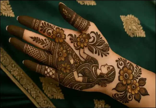 हरियाली तीज पर मेहंदी के खूबसूरत और आसान डिज़ाइन