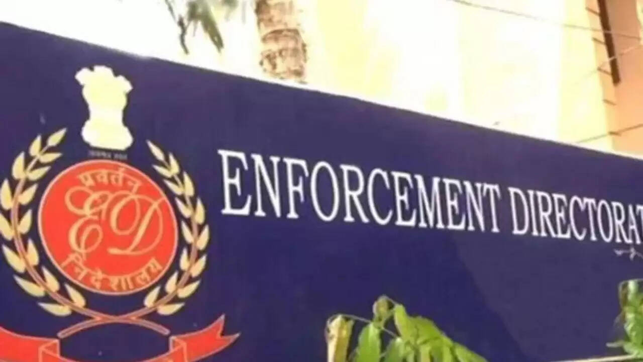 गुजरात में बड़े भूमि घोटाले का पर्दाफाश, ED ने की छापेमारी