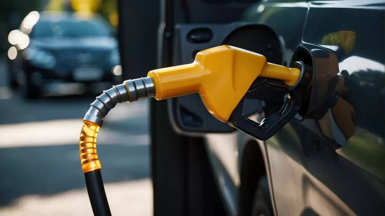 पेट्रोल और डीजल के ताज़ा दाम: जानें अपने शहर में कीमतें
