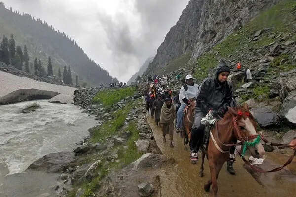 अमरनाथ यात्रा भारी बारिश के कारण स्थगित, जम्मू से नहीं चलेगा कोई काफिला