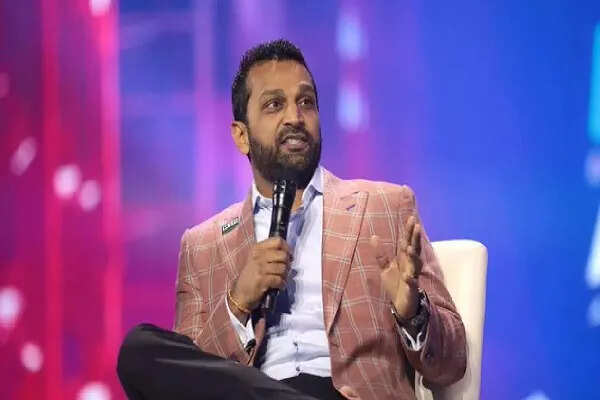 एफबीआई निदेशक का भारत और अमेरिका के बीच फेंटेनाइल ड्रग तस्करी पर सहयोग का बयान