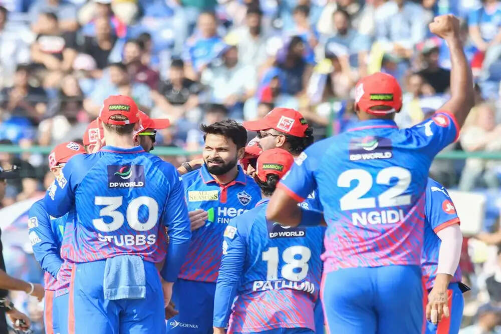 आईपीएल 2023: जानिए उन 7 टीमों के बारे में जिन्होंने जीते हैं 100 से अधिक मैच