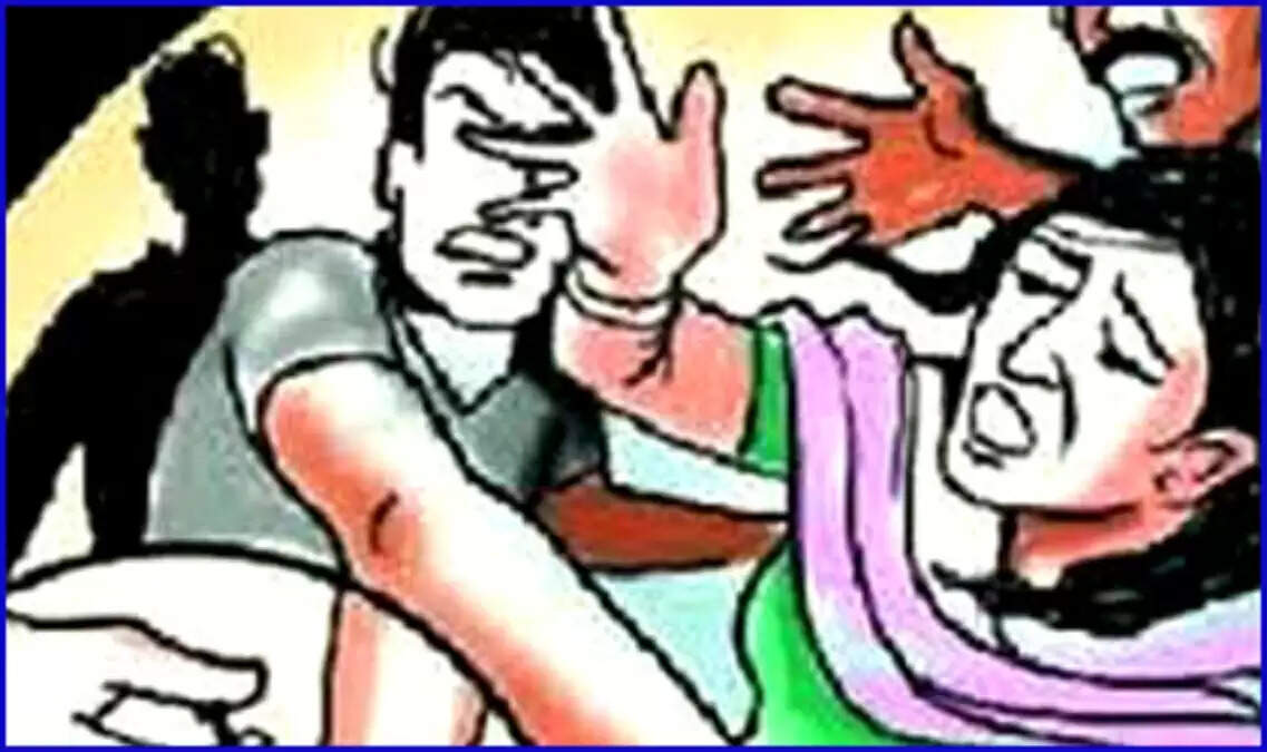 ग्रेटर नोएडा में पति ने पत्नी को मारा, शराब के नशे में हुआ विवाद