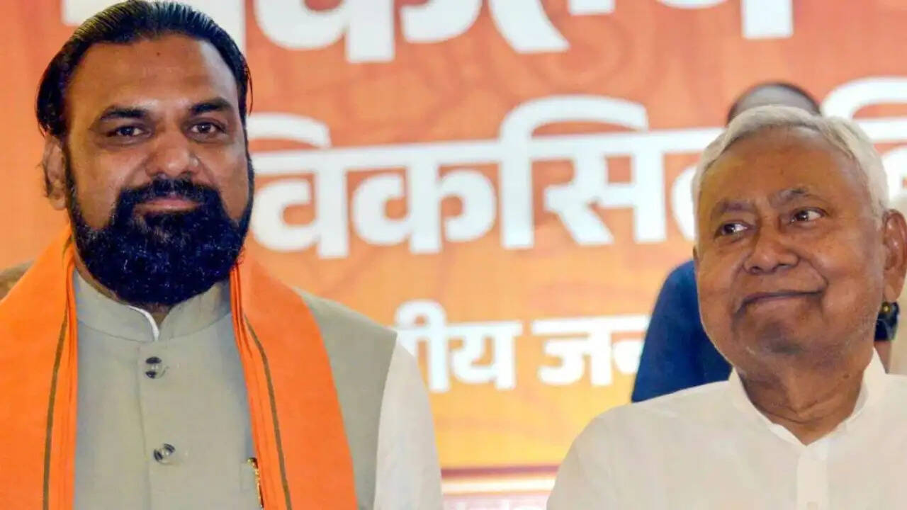 बिहार में एनडीए सरकार का कैबिनेट विस्तार: नई संभावनाएं और चर्चाएं