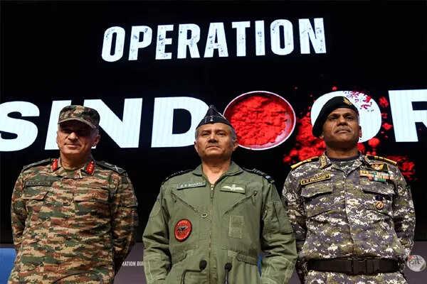 भारत सरकार ने 'ऑपरेशन सिंदूर' के नायकों को वीर चक्र से सम्मानित करने की घोषणा की