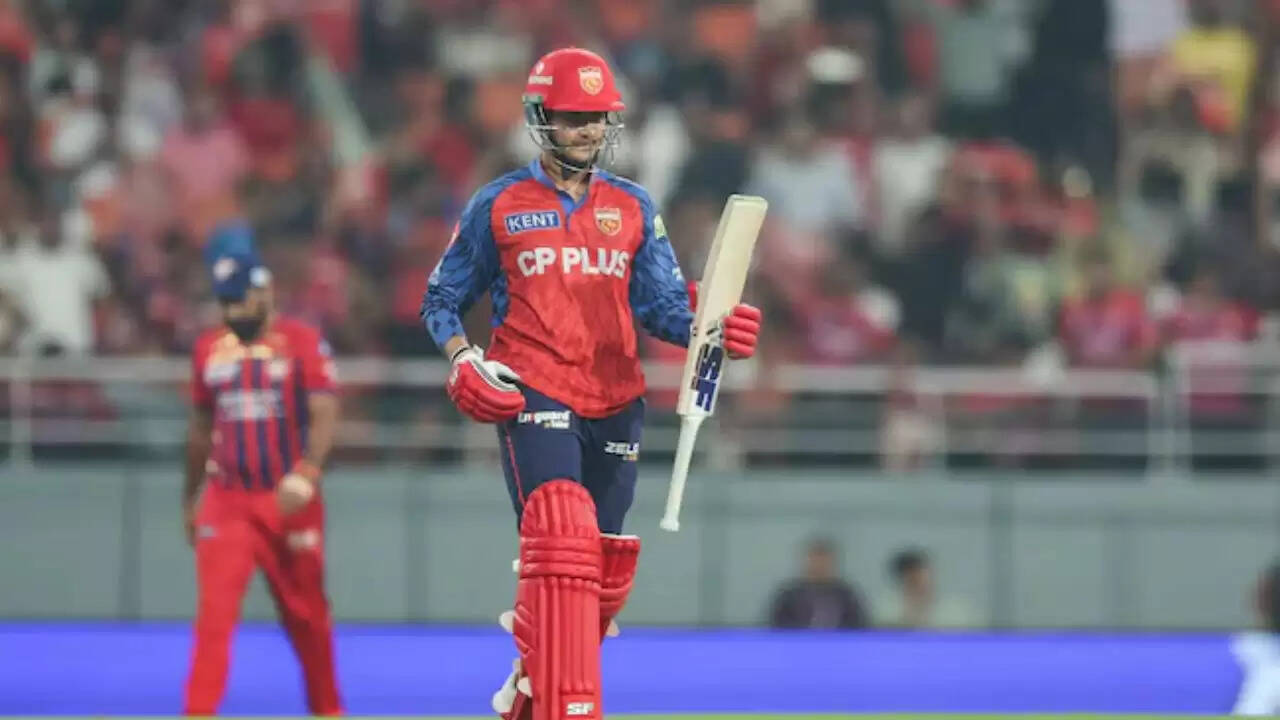 प्रियांश आर्य: युवा बल्लेबाज की धमाकेदार पारी ने क्रिकेट जगत में मचाई हलचल