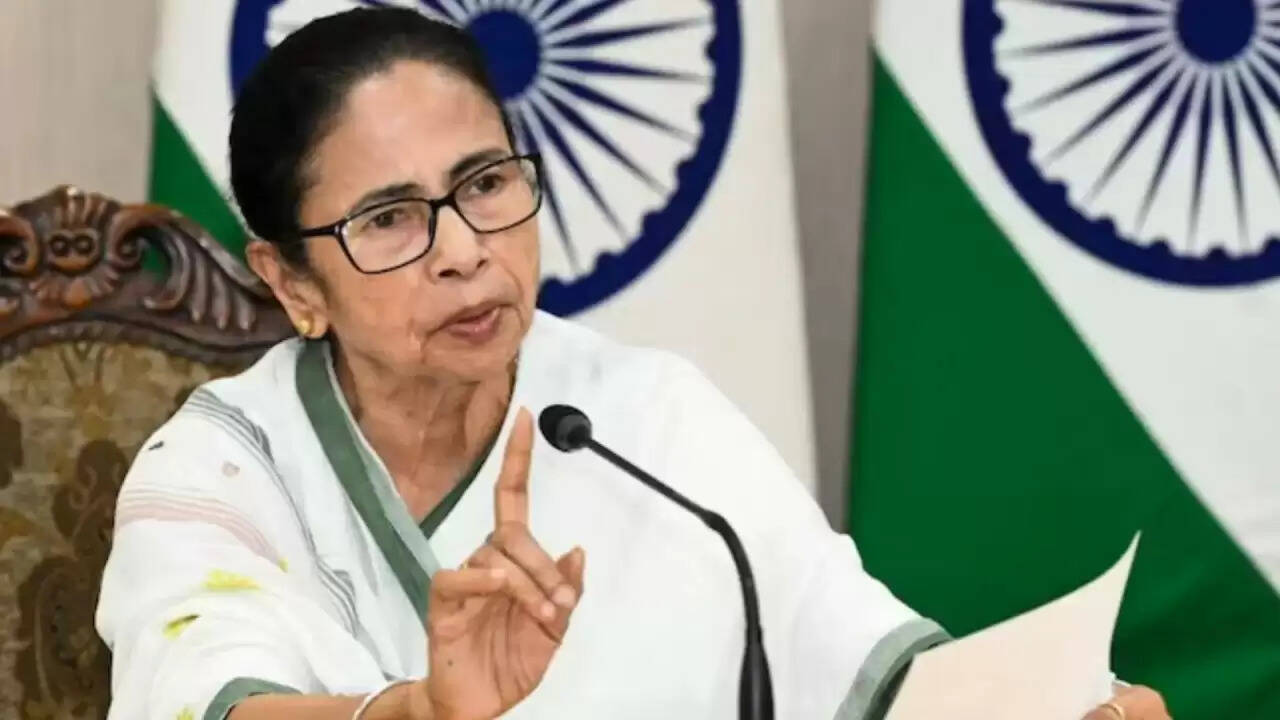 क्या ममता बनर्जी और पुलिस ने ED की जांच में किया हस्तक्षेप? जानें पूरी कहानी