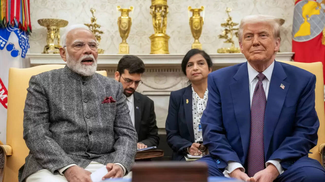 भारत ने अमेरिका को दिया बड़ा झटका: बोइंग डील स्थगित, क्या है कारण?
