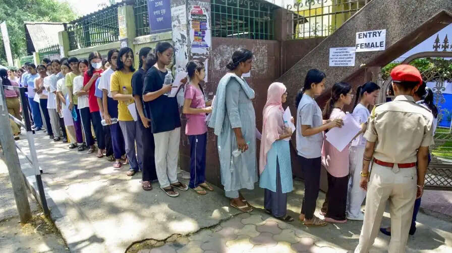 NEET (UG) 2026 परीक्षा रद्द, नए सिरे से होगी परीक्षा