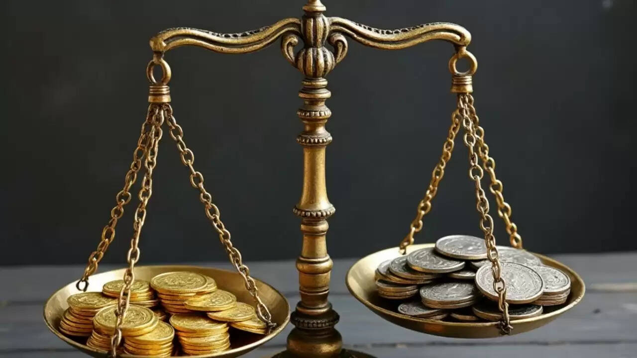 सोने की कीमतों में गिरावट: जानें क्या है कारण और ताजा रेट