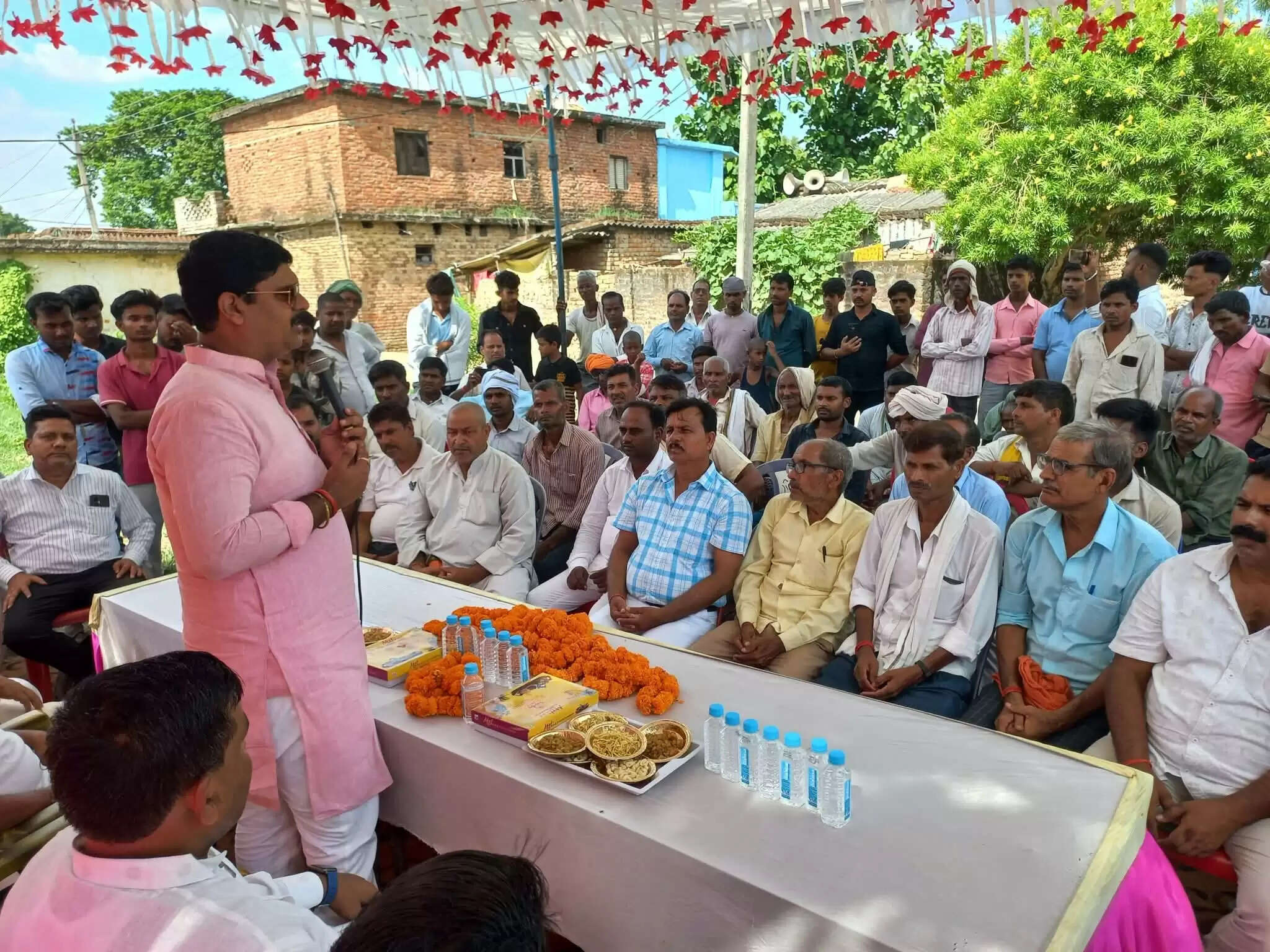 नौतनवा में विकास कार्यों का उद्घाटन, विधायक ने किया दौरा