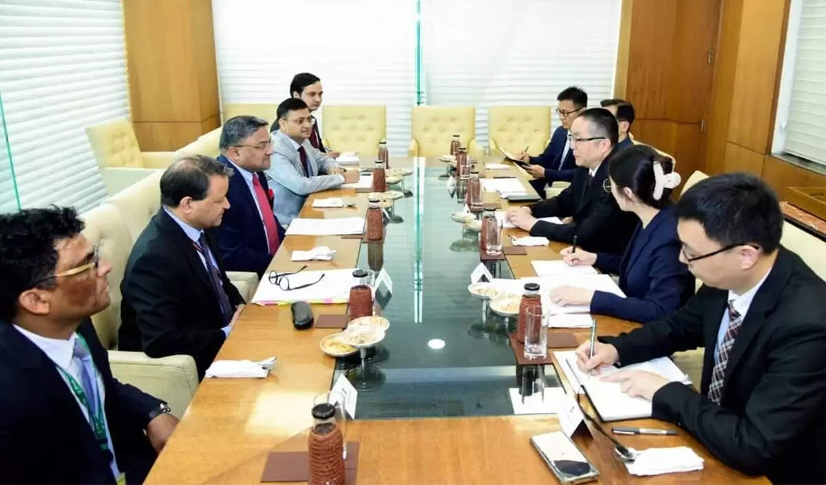 भारत और चीन के बीच द्विपक्षीय वार्ता से बढ़ी सहयोग की संभावनाएं